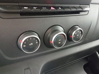 Renault Master Blue dCi L3H2
