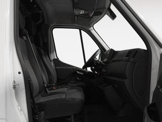 Renault Master Blue dCi L3H2