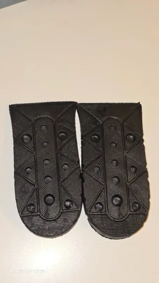 Rialzi neri per aumentare altezza