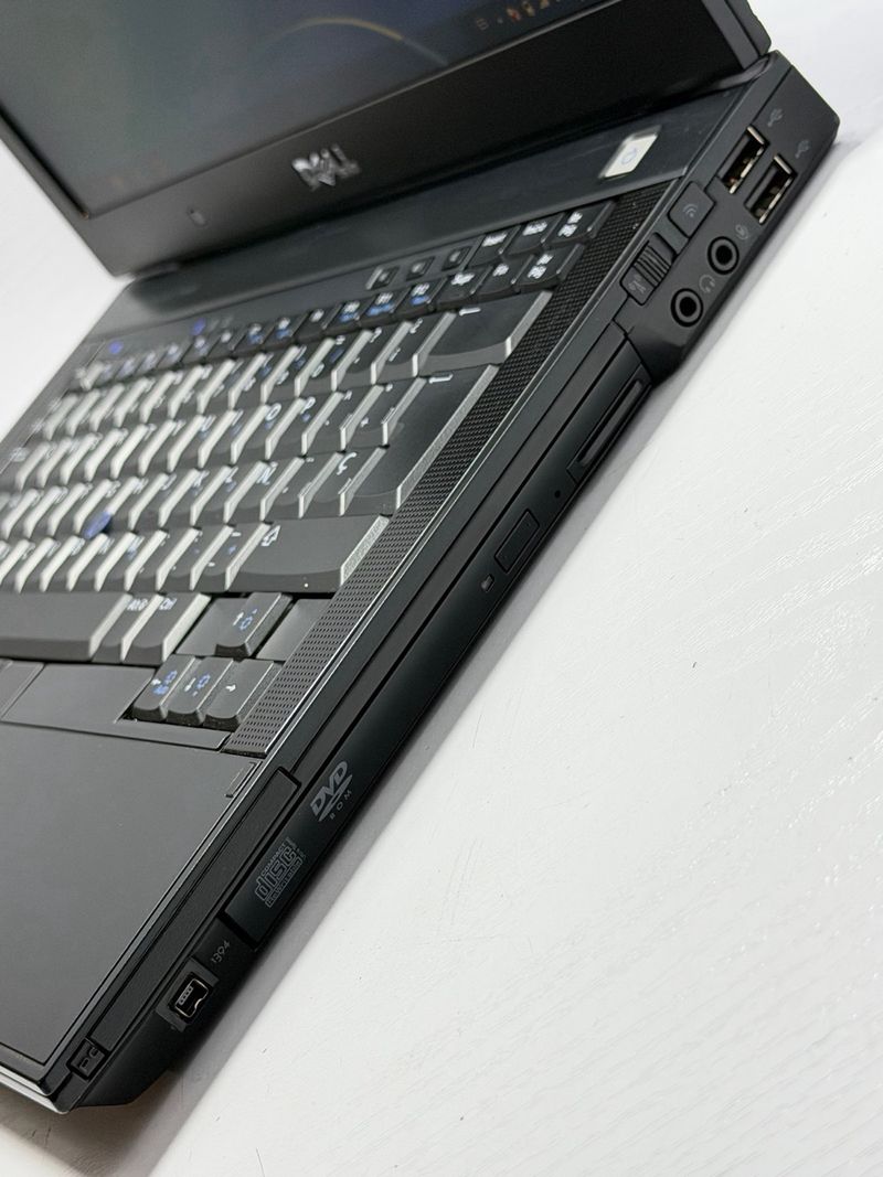 Dell Latitude E6400 Core 2 Duo / 4Gb / 500Gb afbeelding 3