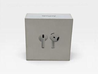 in-ear apple airpods 4 gen