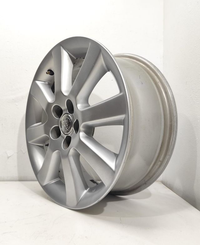 Juego llantas Original Toyota 5x100 16 pulgadas