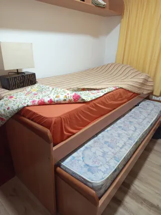 Cama madera 4 cajones grandes, estantería regalo.