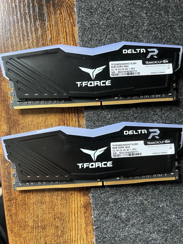 RAM T-Force Delta RGB DDR4 16GB