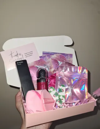 Caja regalo Kiko Milano y accesorios
