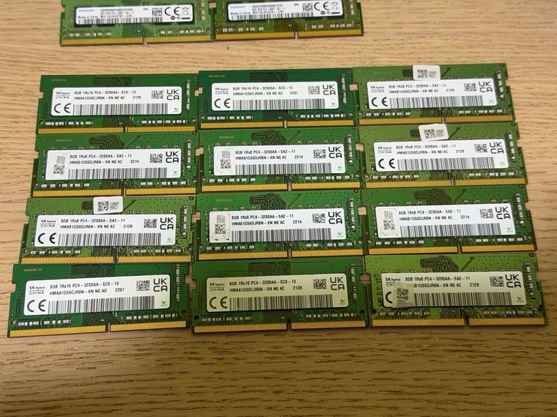 16 x 8GB DDR4 3200 y 2400 afbeelding 3