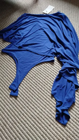 Body Zara nuevo con etiqueta talla M