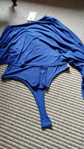 Body Zara nuevo con etiqueta talla M