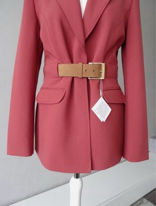 Blazer Zara con cinturón