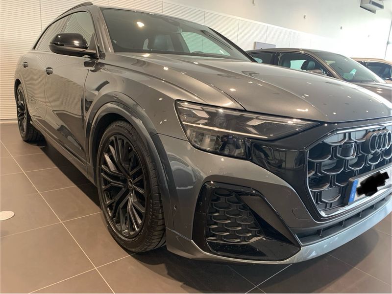 Audi Q8 2023 - foto 1