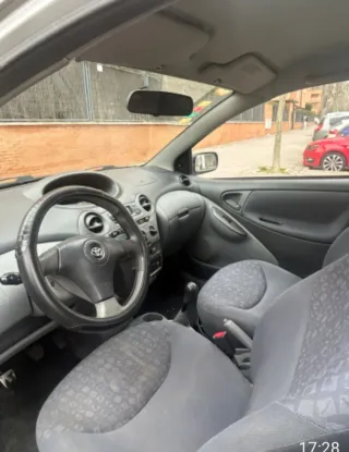 Toyota Yaris 2003