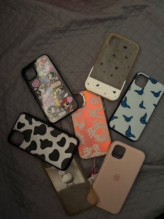 iPhone 11 128GB Viola + 8 custodie in regalo