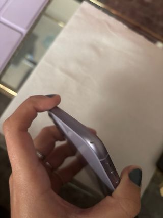 iPhone 11 128GB Viola + 8 custodie in regalo
