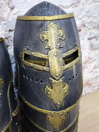 Lote 10 Cascos Caballero Medieval