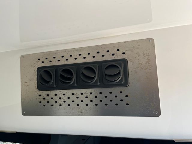 FORD Transit L2H2 125cv - 2016 - Caja cambios rota