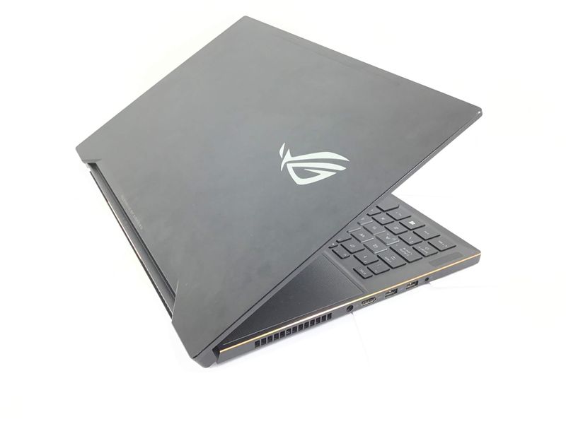 pc portatil asus gx501g afbeelding 2