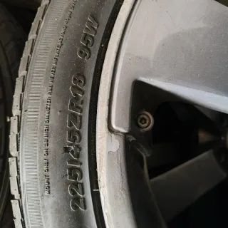 Llantas 18 Opel con neumáticos