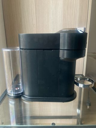 Cafetera Nespresso KRUPS Vertuo Next XN910C