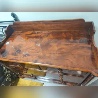 Cómoda Victoriana Caoba