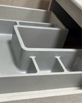 Precioso mueble con espejo+lavabo+toallero+grifo