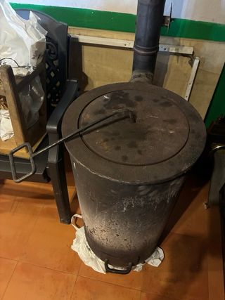 Estufa de leña- Cocina.