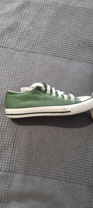 Zapatillas tipo Converse Verdes
