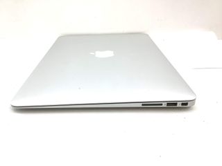 portatil apple apple macbook air core i5 1.8 13 (2017) (a1466)