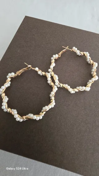 Orecchini cerchio oro perla