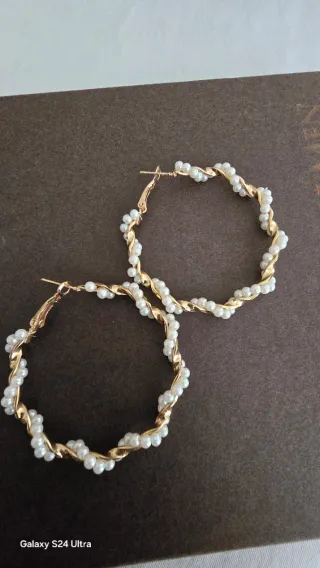 Orecchini cerchio oro perla