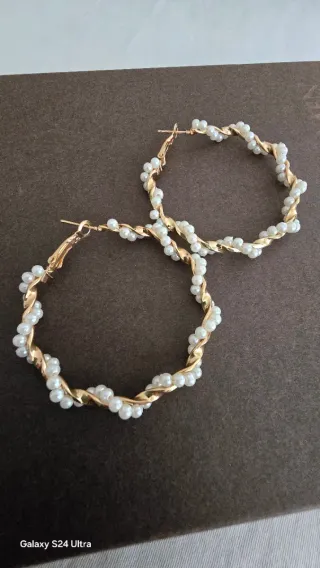 Orecchini cerchio oro perla