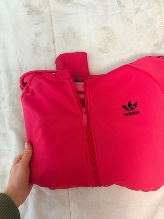 Felpa Adidas con stampa leopardata