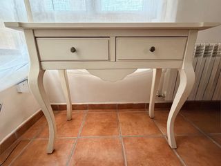 Consola de madera beige