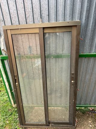 Ventana corredera de aluminio