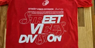 Camiseta Pull&Bear Roja Talla S