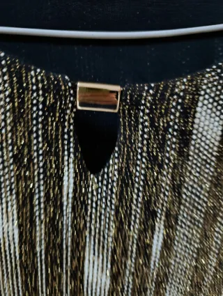 Blusa fiesta dorada y negra