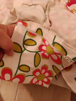 Falda flamenca con volantes y flores