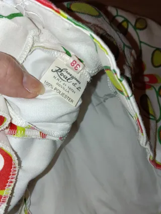 Falda flamenca con volantes y flores