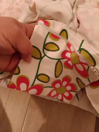 Falda flamenca con volantes y flores