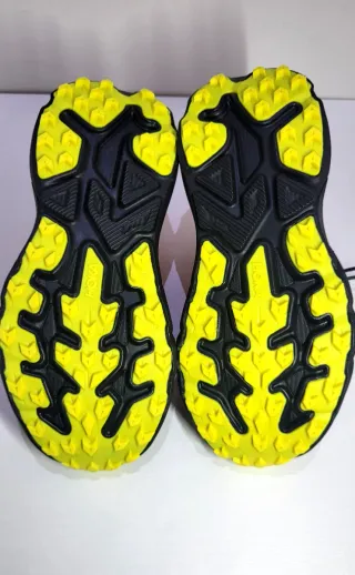 Hoka Challenger 8 Talla 38