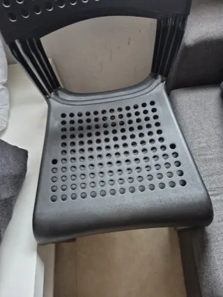 Pack 4 Sillas Negras de Plástico