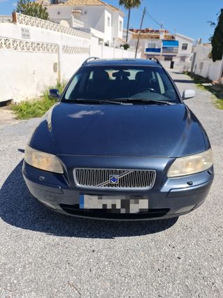 Volvo V70 2004