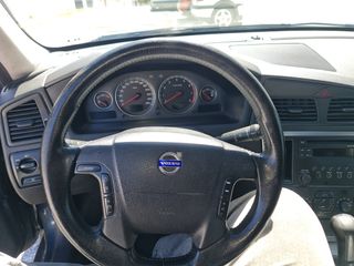 Volvo V70 2004