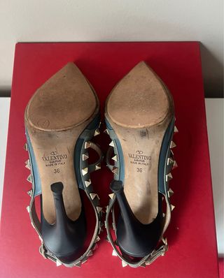Zapatos tacón Valentino Rockstud Azul grisáceo