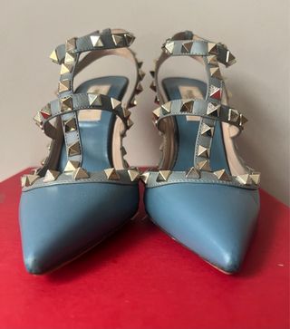 Zapatos tacón Valentino Rockstud Azul grisáceo