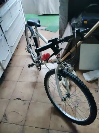 Bicicleta Montaña 6 Marchas Shimano