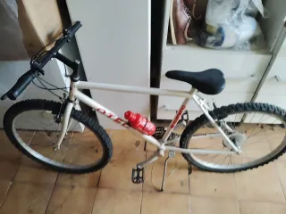 Bicicleta Montaña 6 Marchas Shimano