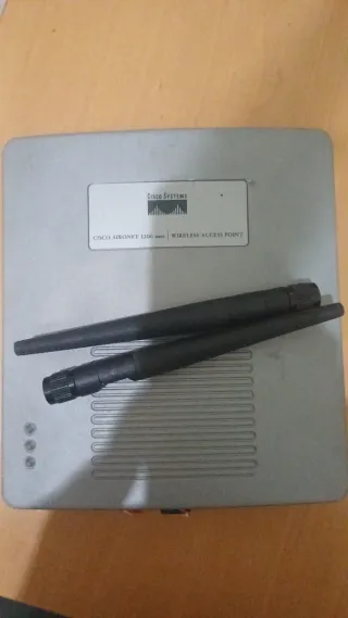 Access Point Cisco AIRONET 1200 + Antenne