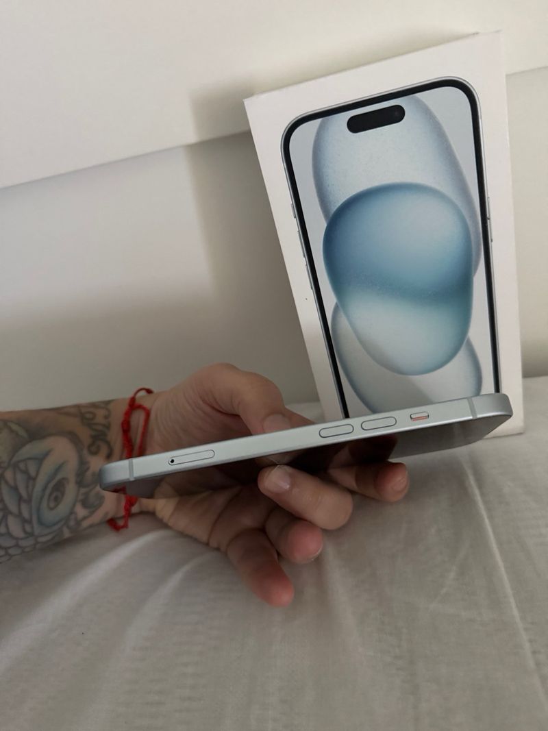 iPhone 15 Azul 128GB afbeelding 3