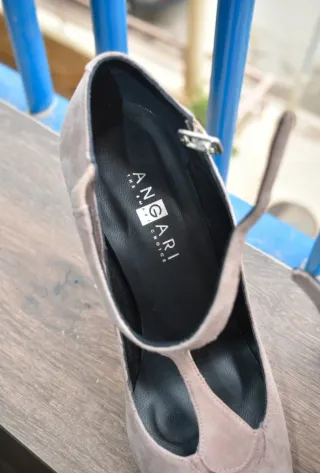 Tacchi rosa chiaro ANGARI