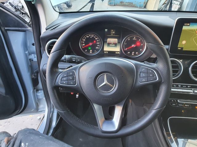 Mercedes-Benz GLC 250d 4Matic - 2016 - Golpeado